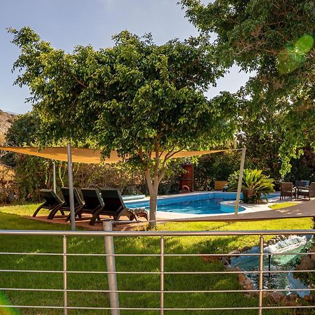 Iris Stone Built Villa Μίλατος Εξωτερικό φωτογραφία