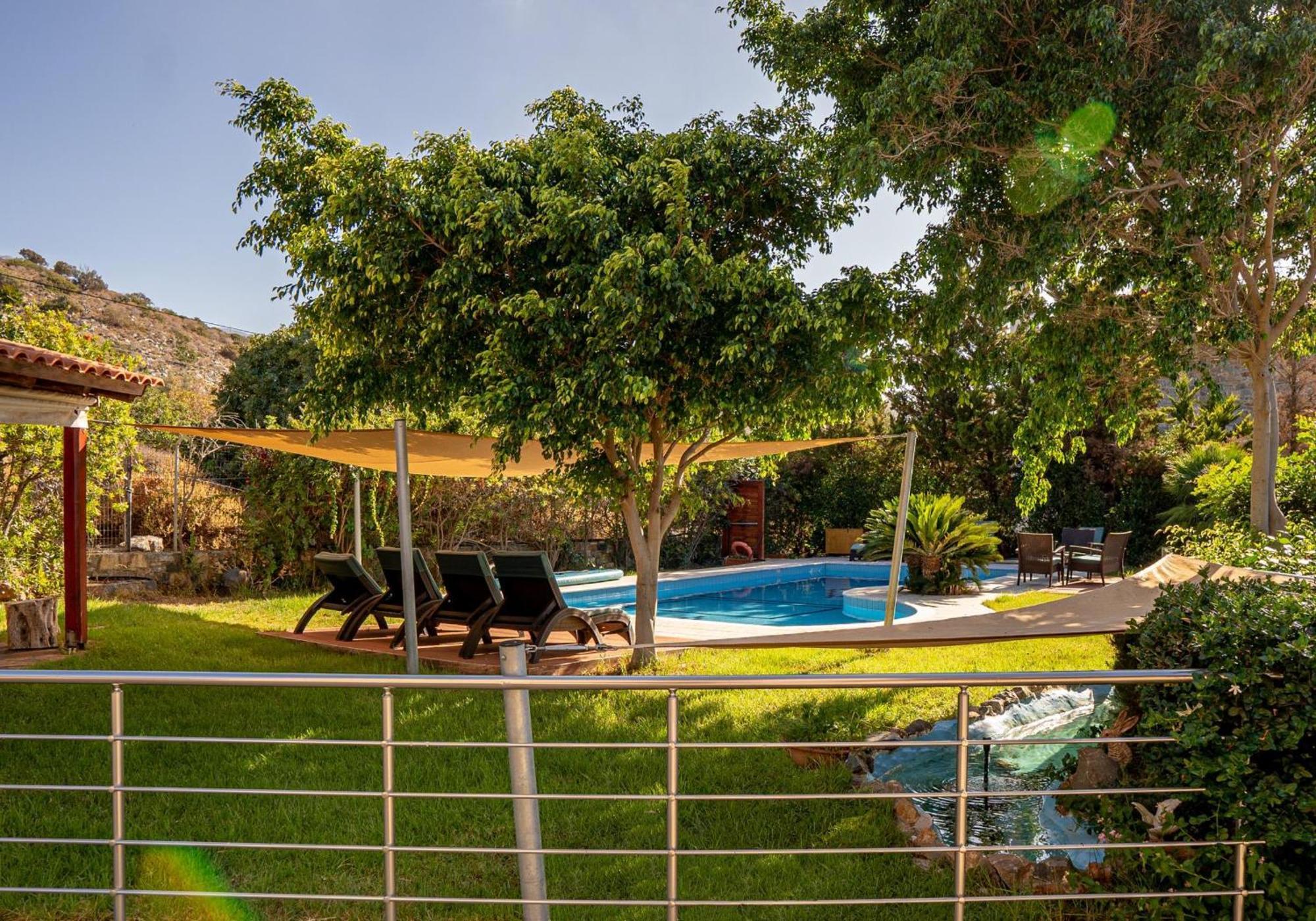 Iris Stone Built Villa Μίλατος Εξωτερικό φωτογραφία